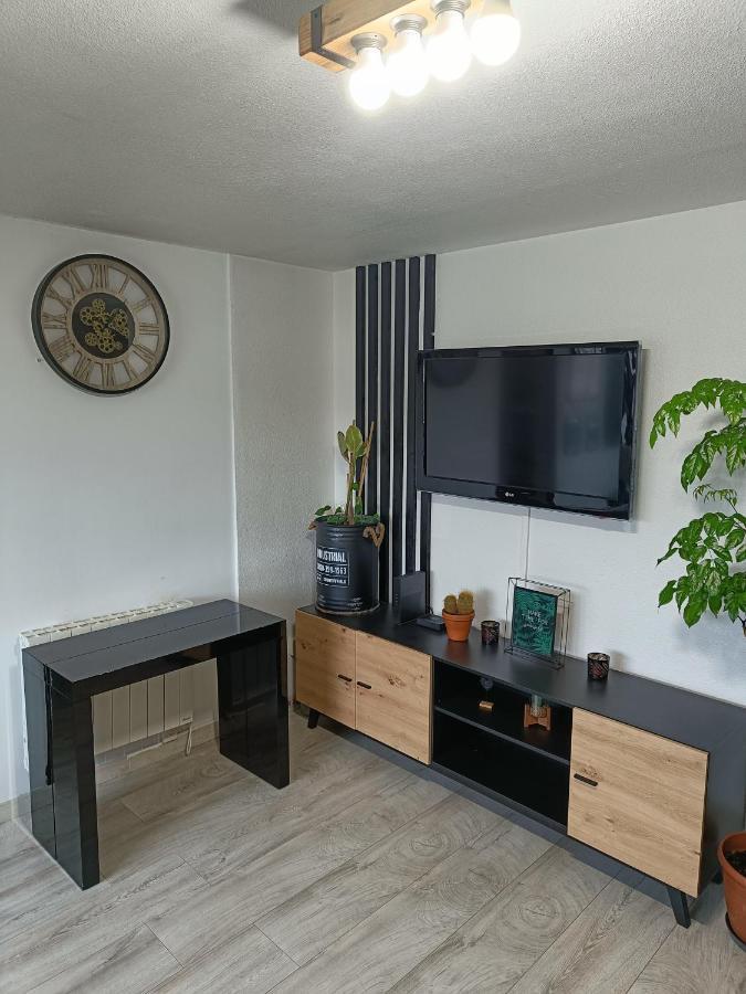 Charmant Appartement Avec Vue Marina Saint-Cyprien  Exterior foto